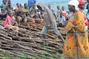 Usage du bois dans le camp des réfugiés à Mahama (Photo archives)