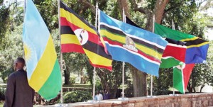 Les drapeaux de cinq pays membres de l'EAC (Photo Archives)
