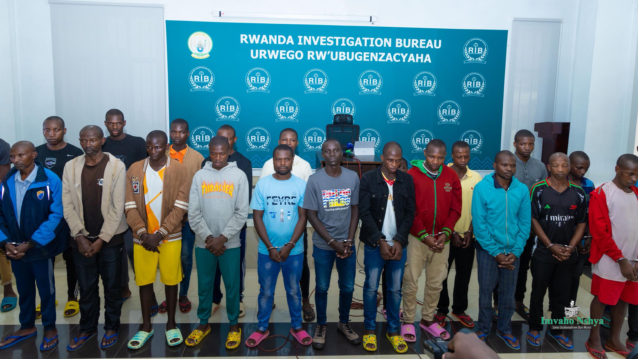 Le RIB arrête 26 personnes pour une fraude à l’argent mobile de 30 millions de francs rwandais