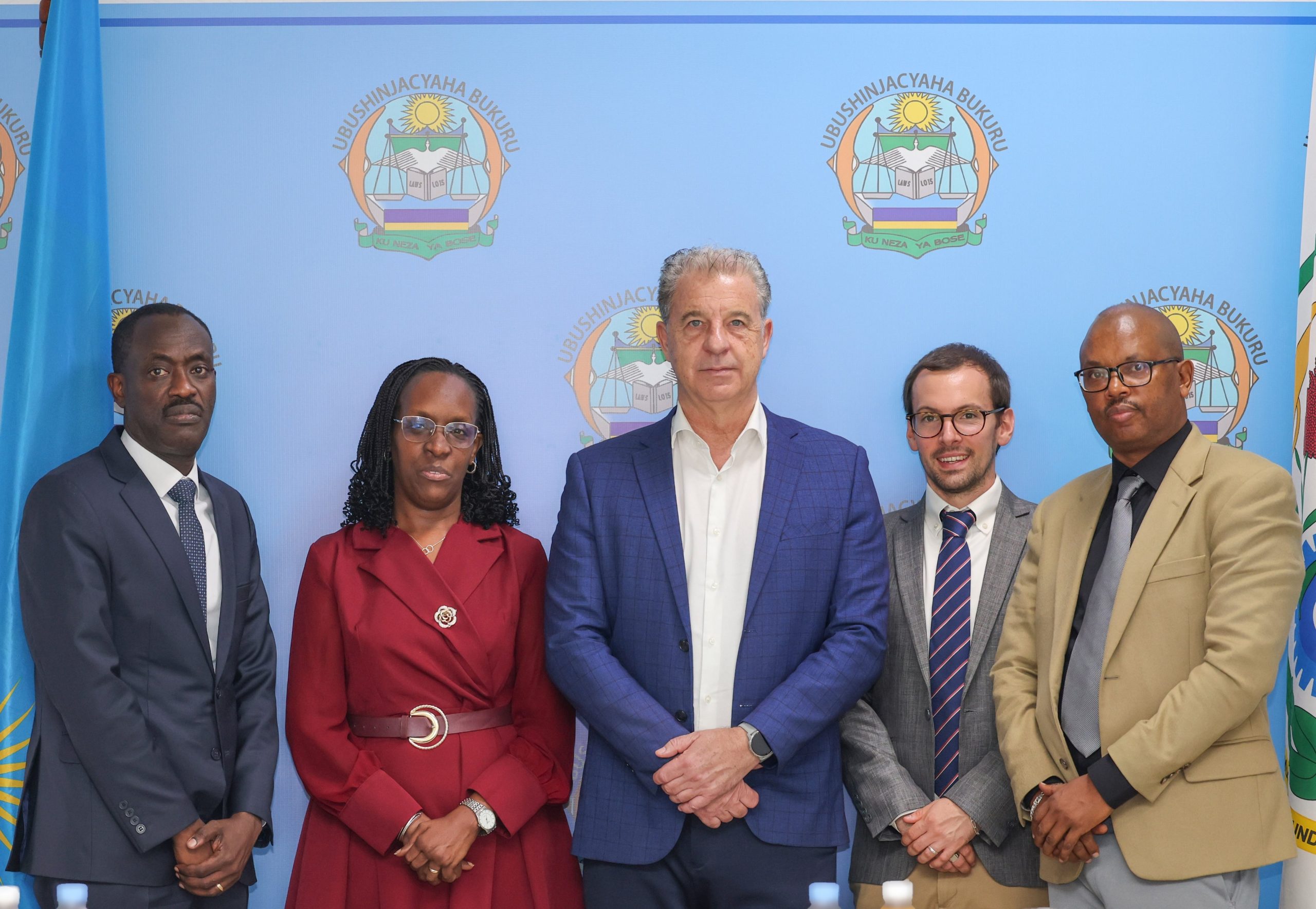 Le Procureur Brammertz conclut une mission à Kigali