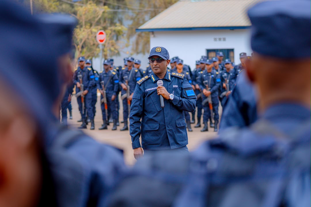 MINUSCA : les policiers rwandais exhortés à l’excellence et à la discipline avant leur départ